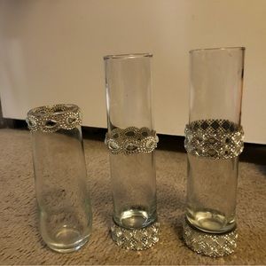 Bud vases